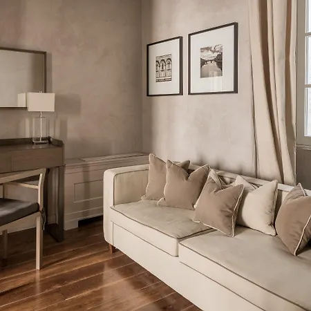 Ricasoli Luxury | Esperienze 4* Florence